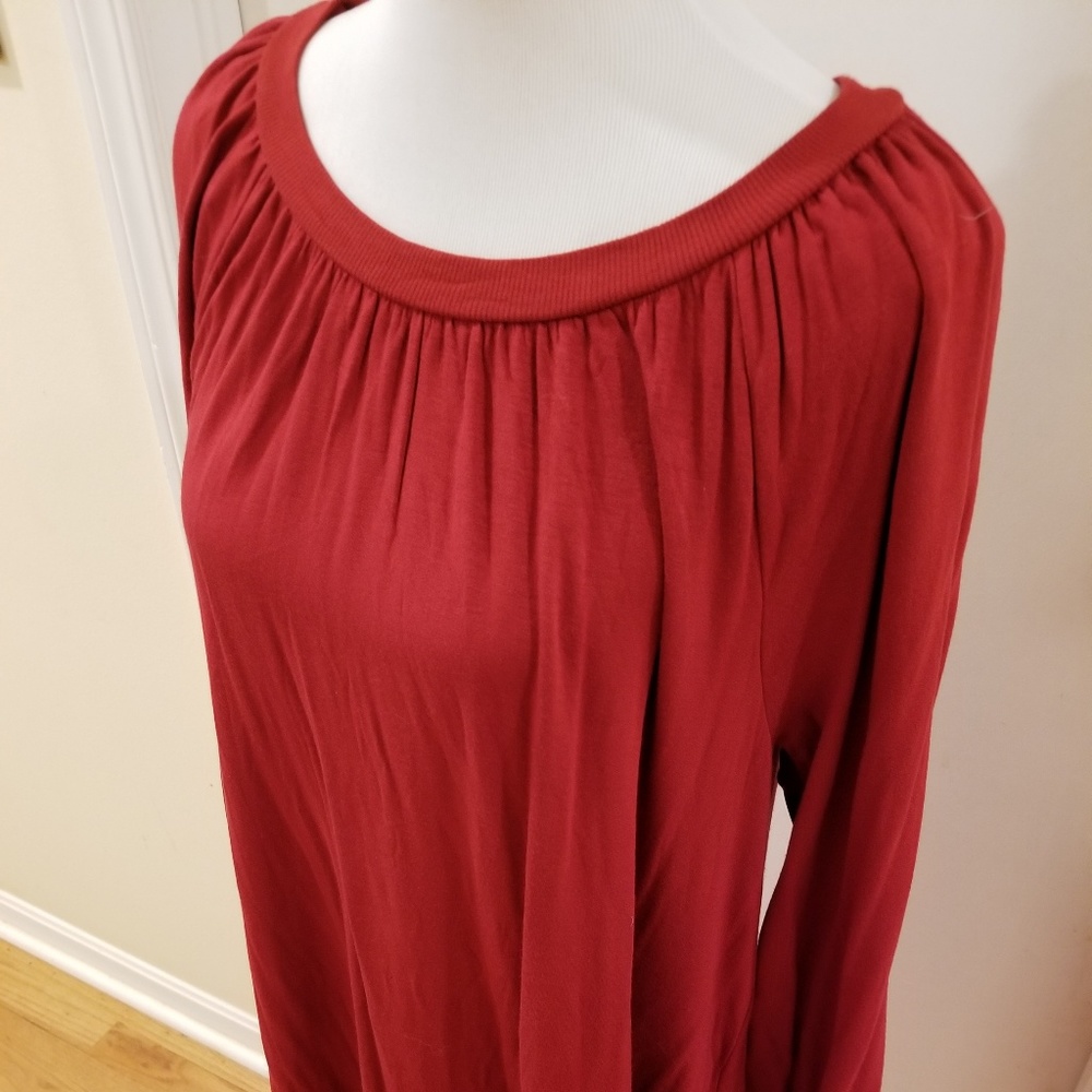 Pretty red light sweater dress